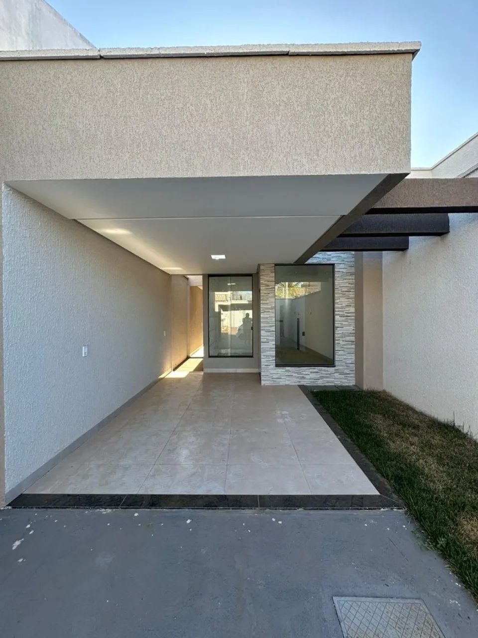 Casa 1 - Rua G 12 - Setor Grajaú - Foto 2