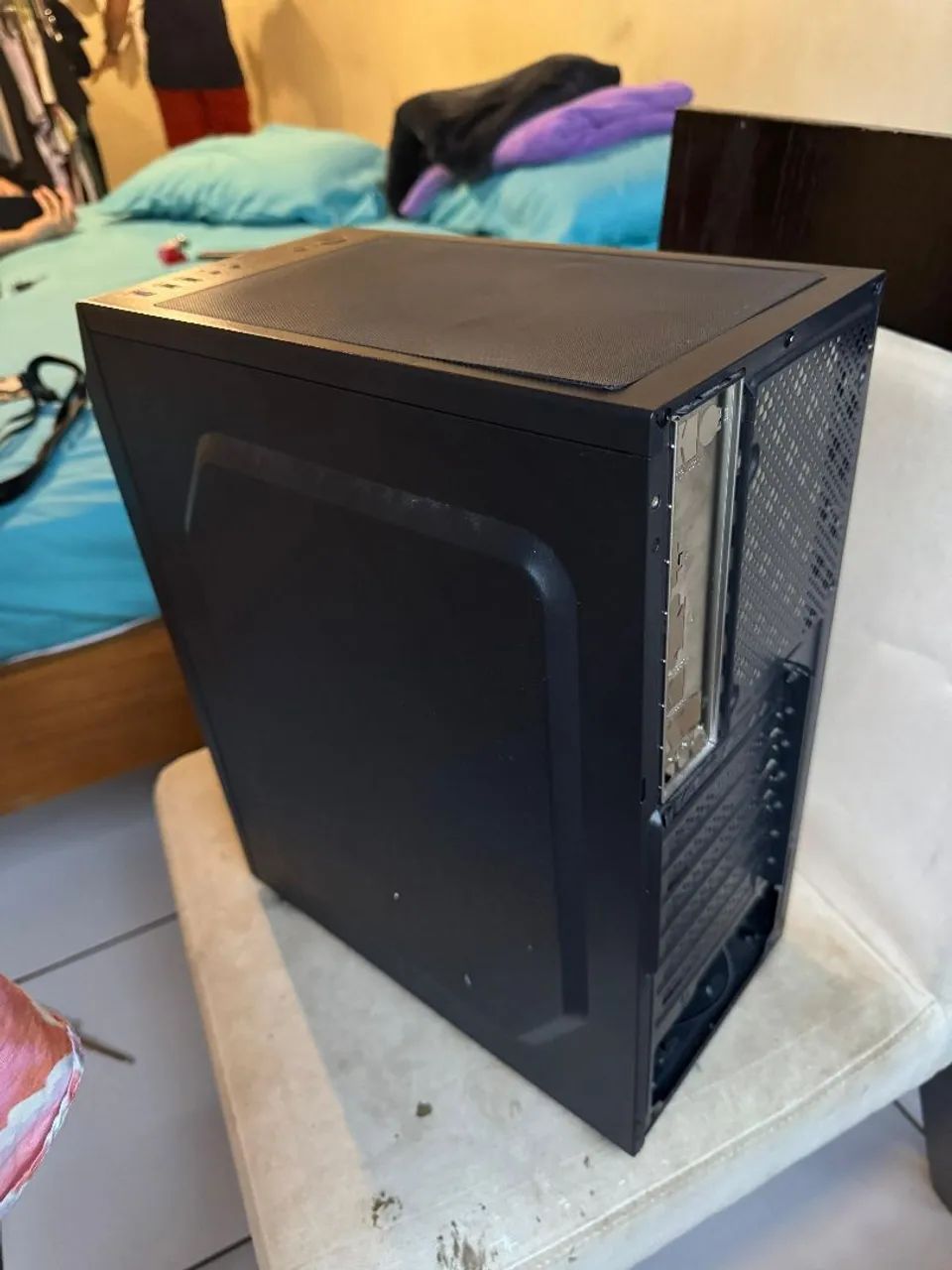 Gabinete Gamer TGT Carbon RGB - Foto 4