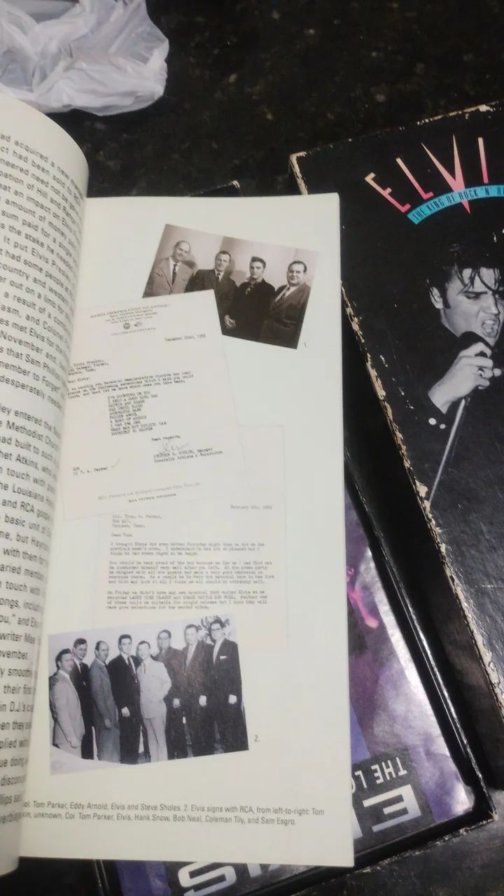 Álbum Elvis Presley, the complete 50's masters 5 compact discs