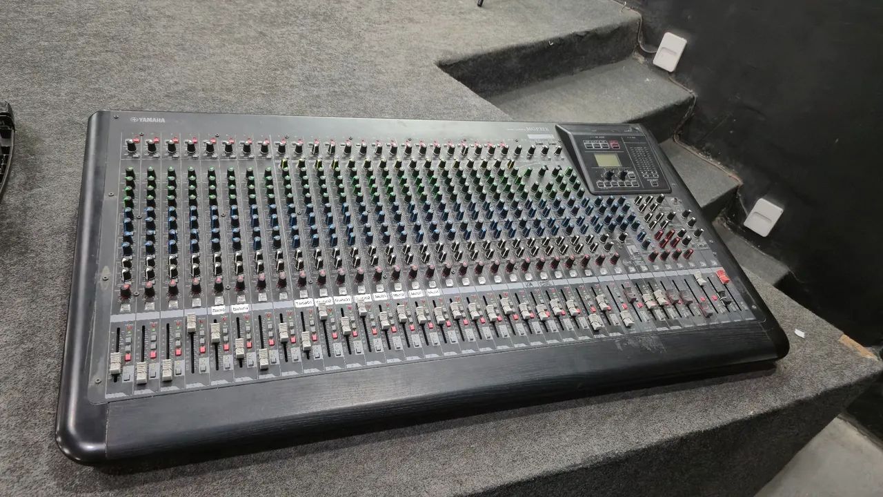 Mesa Yamaha MGP32x  - Foto 3
