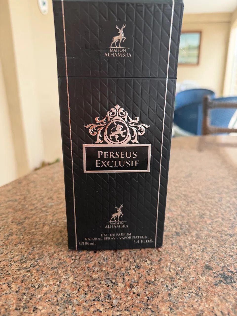 Vendo perfume árabe per seus 