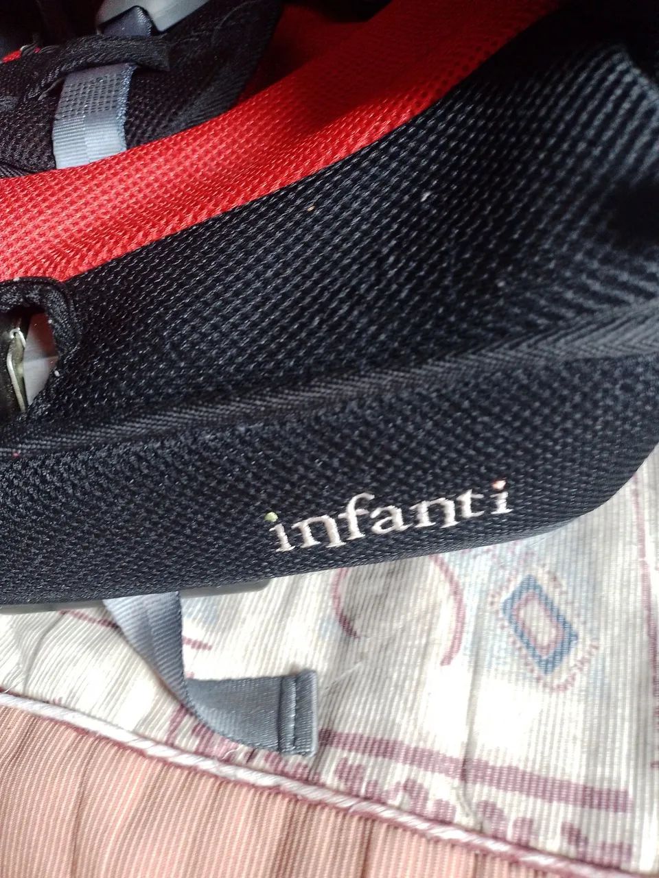 Cadeirinha de criança para carro da infati - Foto 4