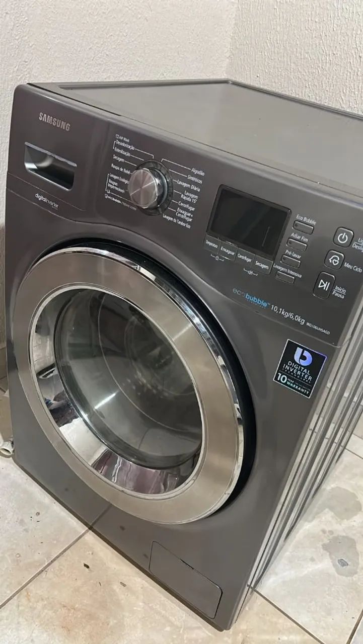Máquina lava e seca