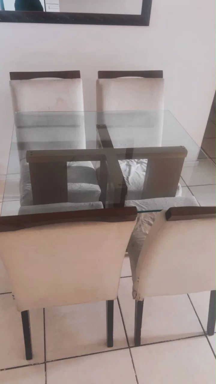 Mesa com 4 cadeiras  - Foto 4