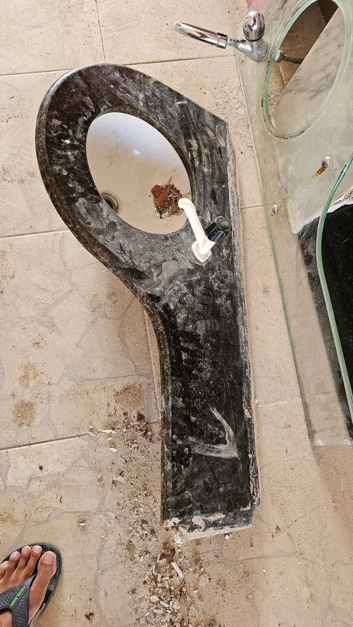 Bancada com pia banheiro