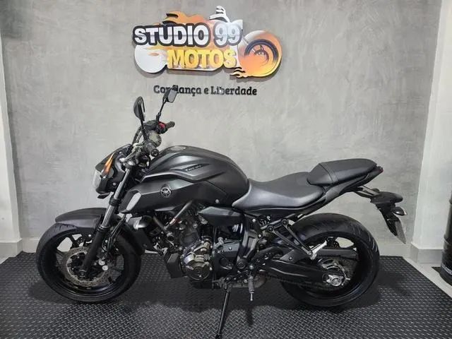 YAMAHA MT07 ABS 2024 - Foto 3