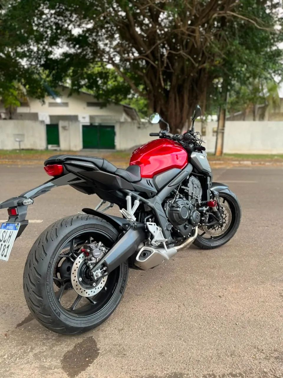 CB 650R - Foto 2