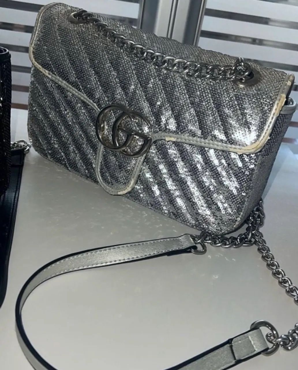 Bolsa Gucci Marmont Paetês  - Foto 2