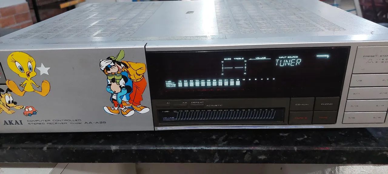 Receiver Akai