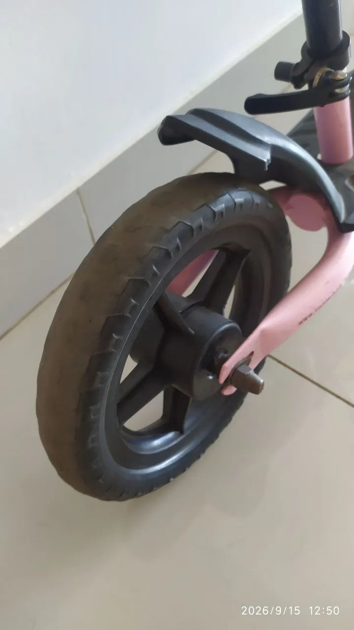 Bicicleta de equilíbrio com apoio de pés  - Foto 3