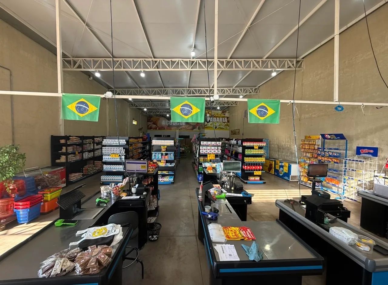 VENDO SUPERMERCADO SENADOR CANEDO