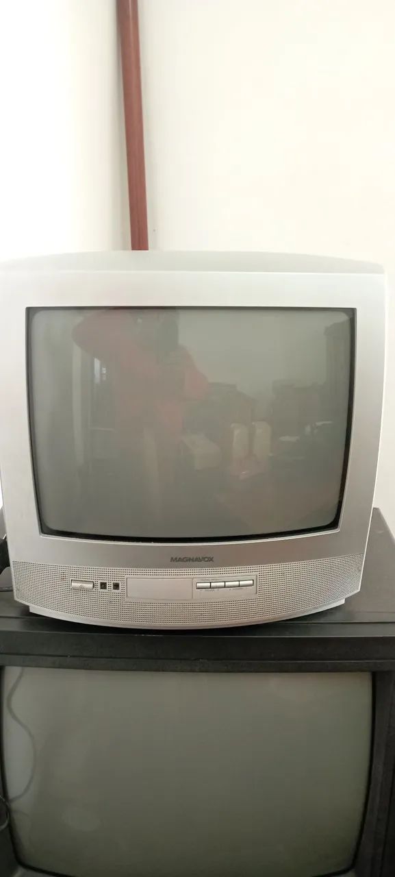  Tv Magnavox 14 polegadas, sem controle remoto, entradas rf e av - Foto 4