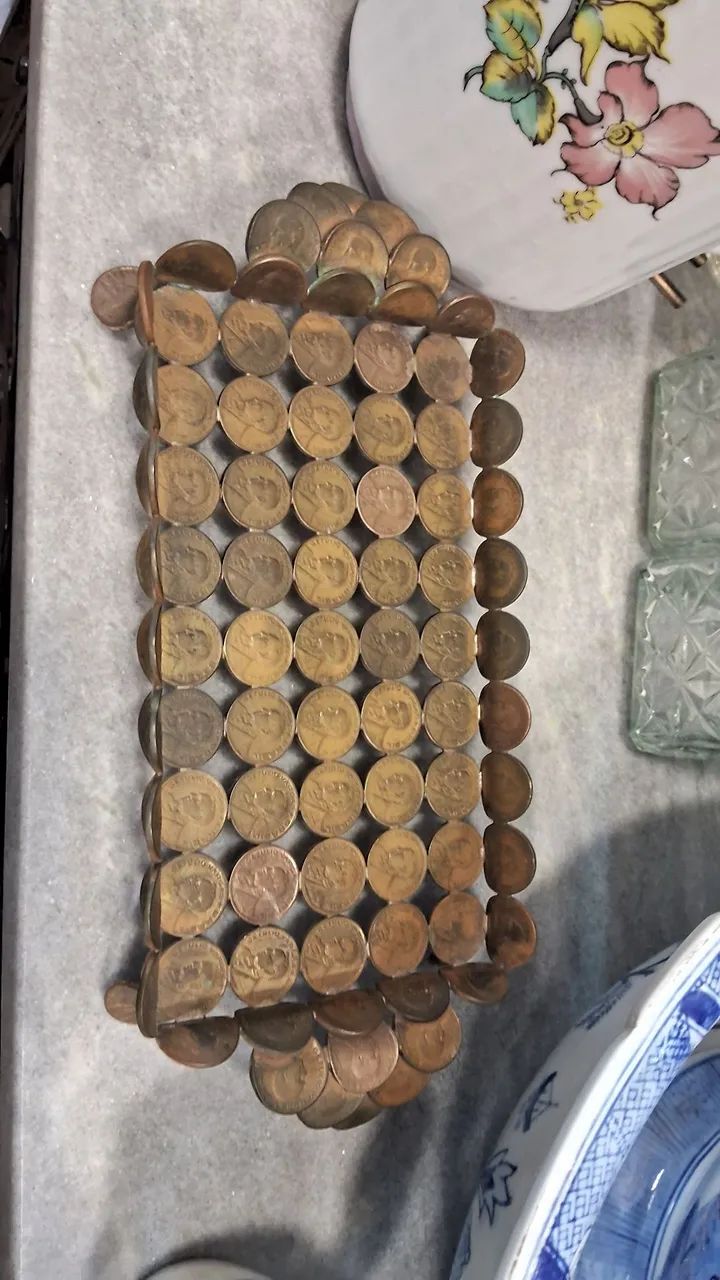 Antiga Bandeja Feita de moedas década de 40 - Foto 2
