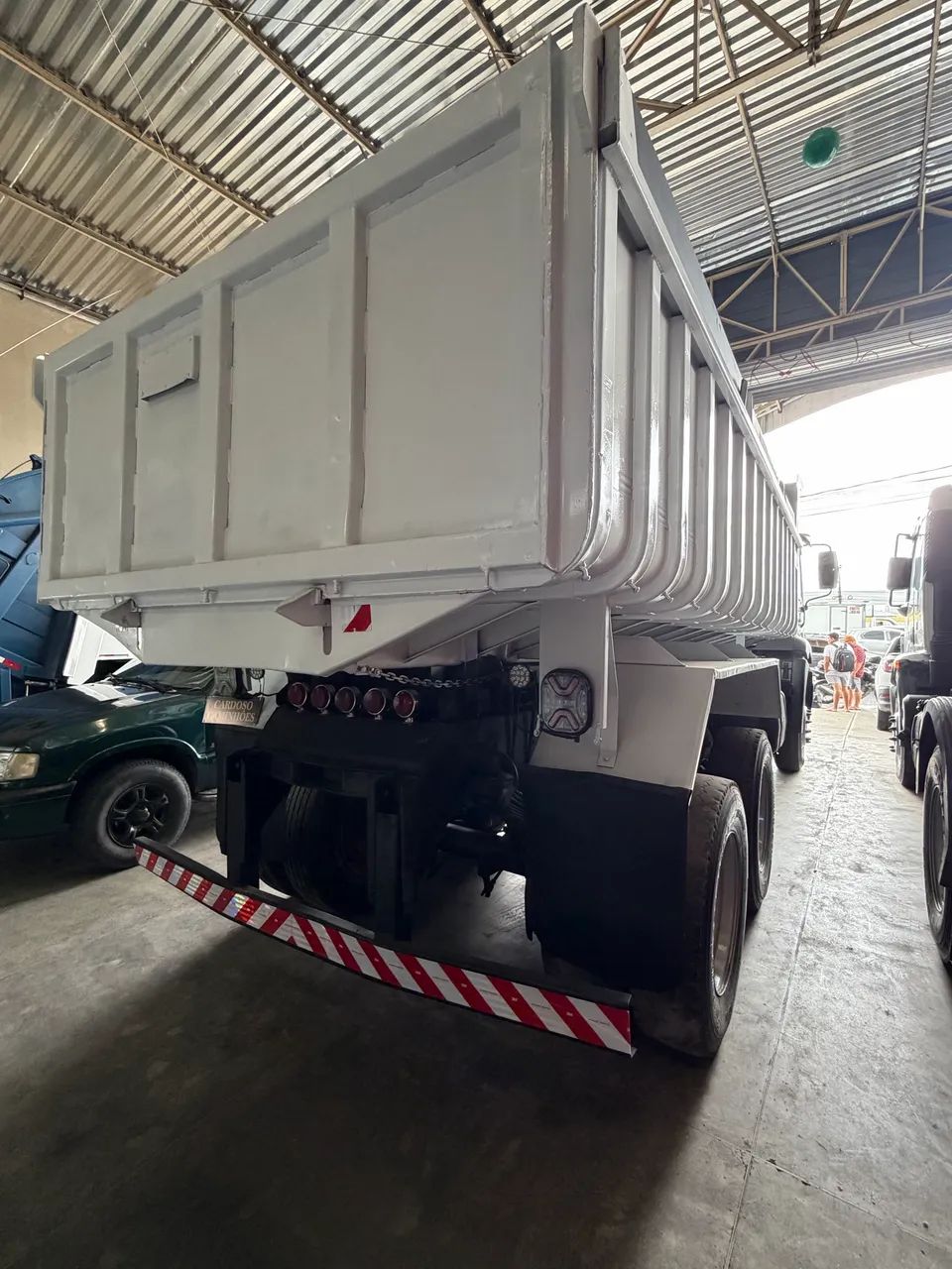 VW 24250 2011 - Foto 5