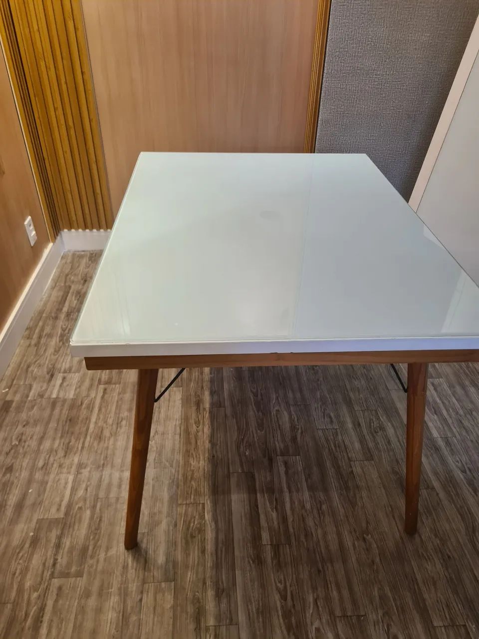 Mesa quadrada com tampo de vidro - Foto 3