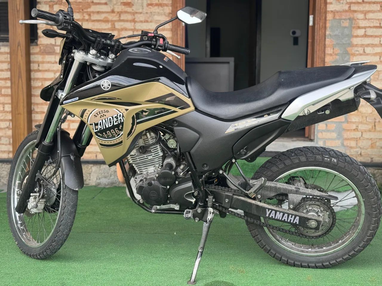 Yamaha XTZ 250 LANDER 249 cc 