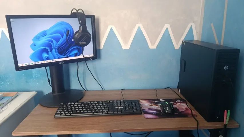 PC Completo HP EliteDesk + Cadeira + Mesa + Wi-Fi + Fone | Pronto pra usar - Foto 5