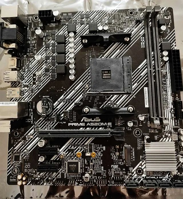 Placa Mãe ASUS PRIME A520M-E - Foto 4