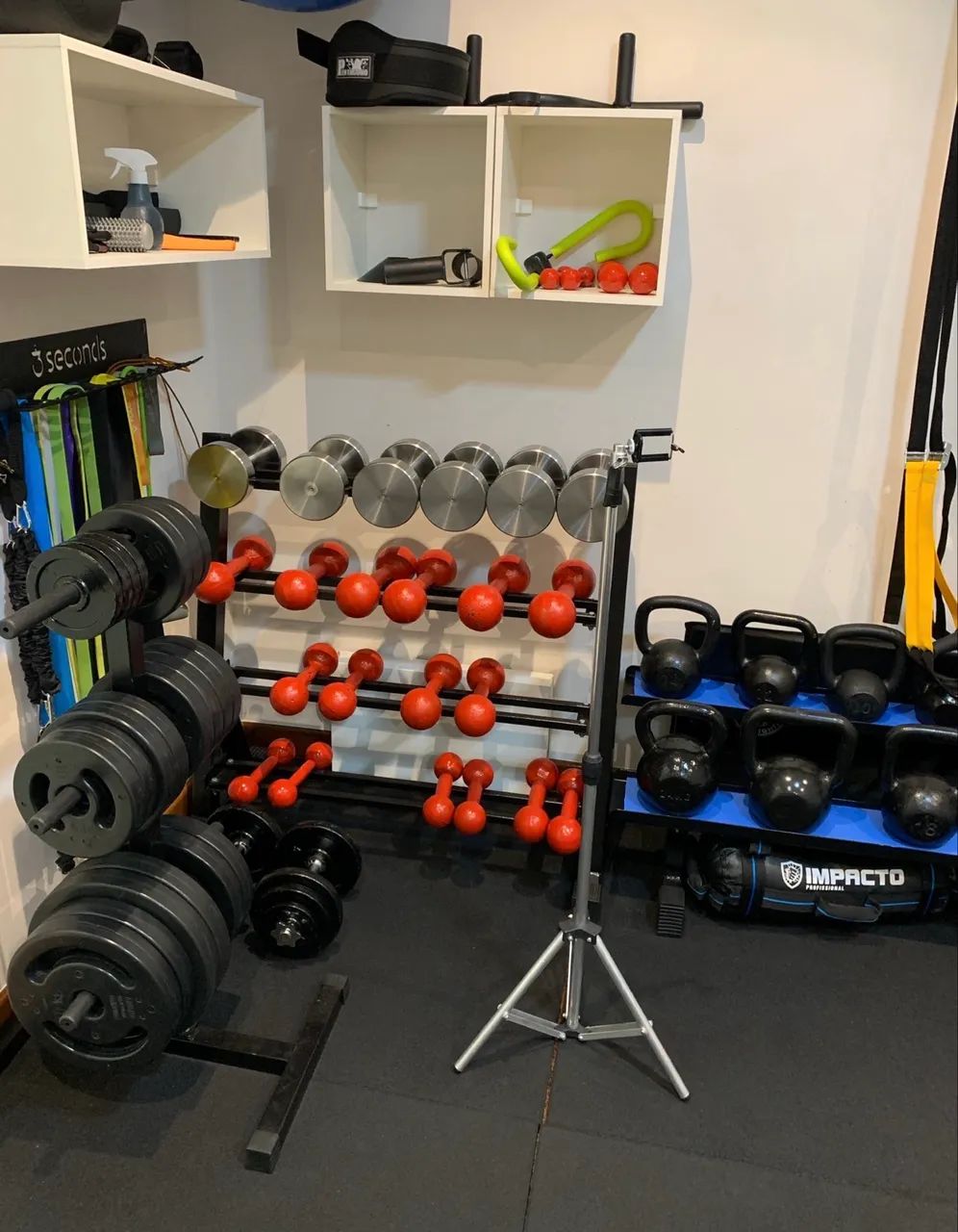ACADEMIA RESIDENCIAL COMPLETA - ANILHAS EMAR + HALTERES + KETTLEBELLS - Foto 3
