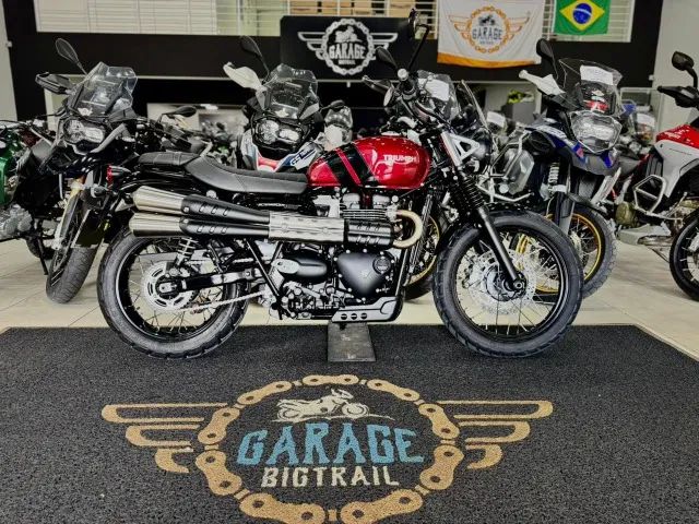TRIUMPH SCRAMBLER 900