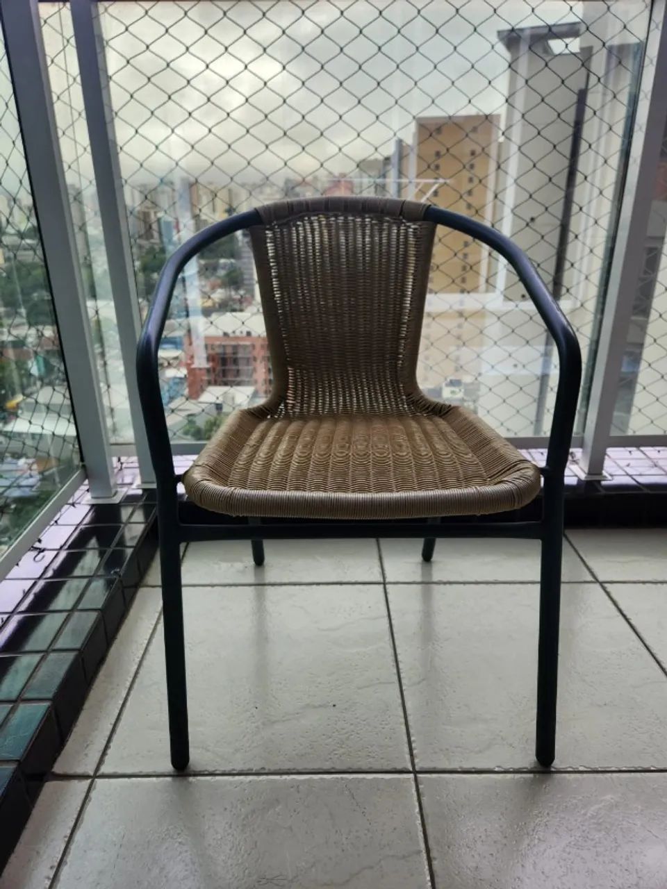 3 Cadeiras Aço e Fibra Sintética - Foto 2