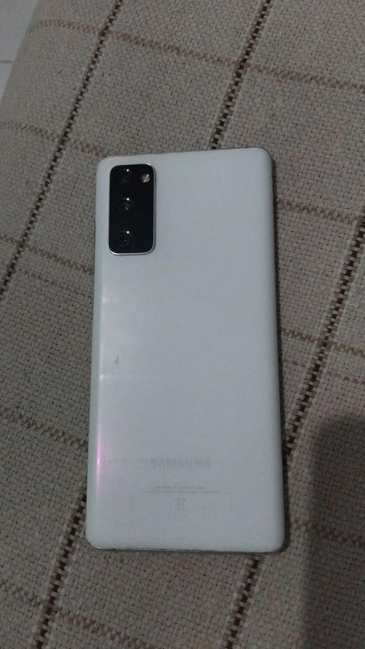 Celular Samsung s20 8gb FE - Foto 3