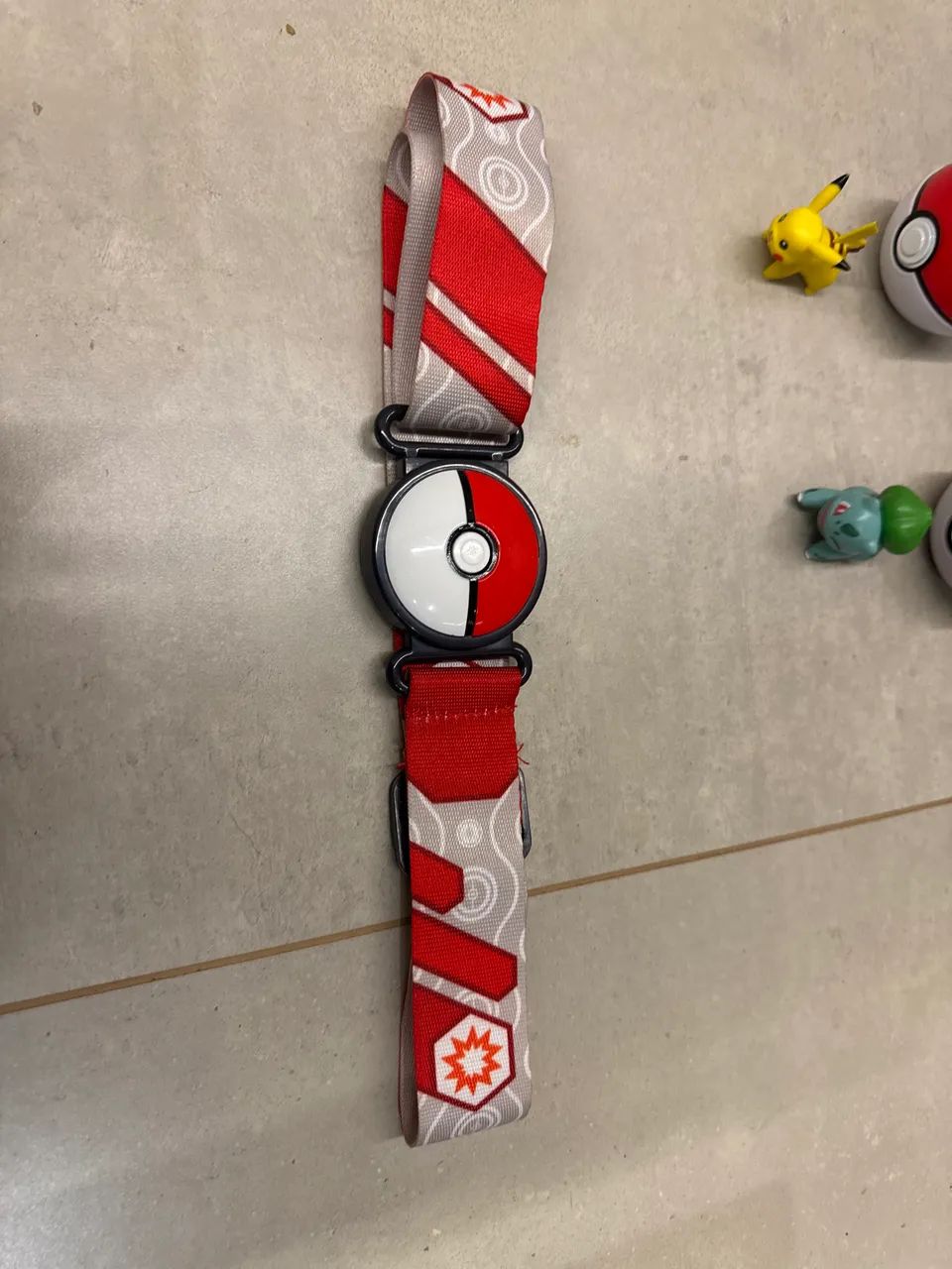 Miniatura de  pokemon com cinto e 2 pokebolas - Foto 5