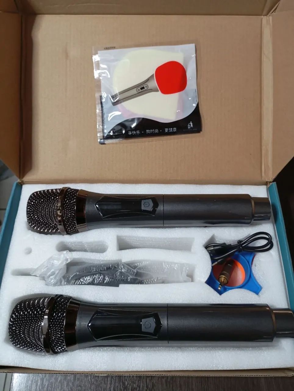 Kit com 2 microfone sem fio..