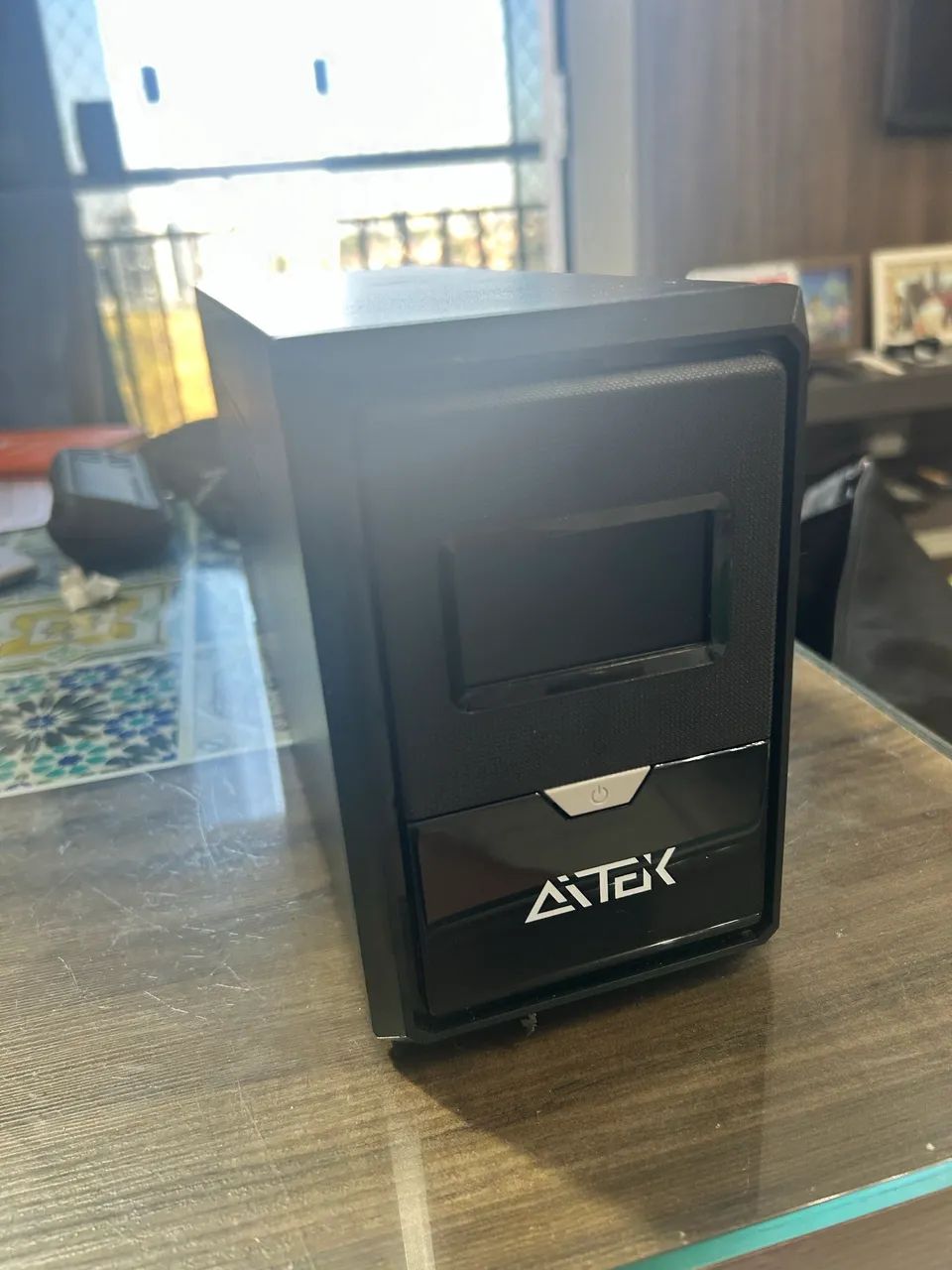 No Break Aitek 650 VA bivolt e saída 110v - Foto 2