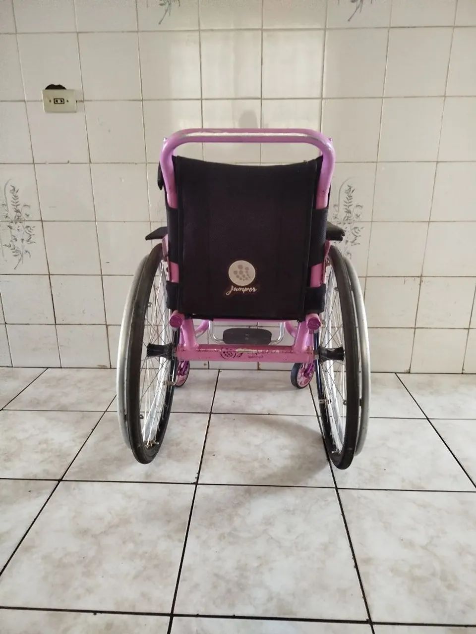 Cadeira de rodas  - Foto 3