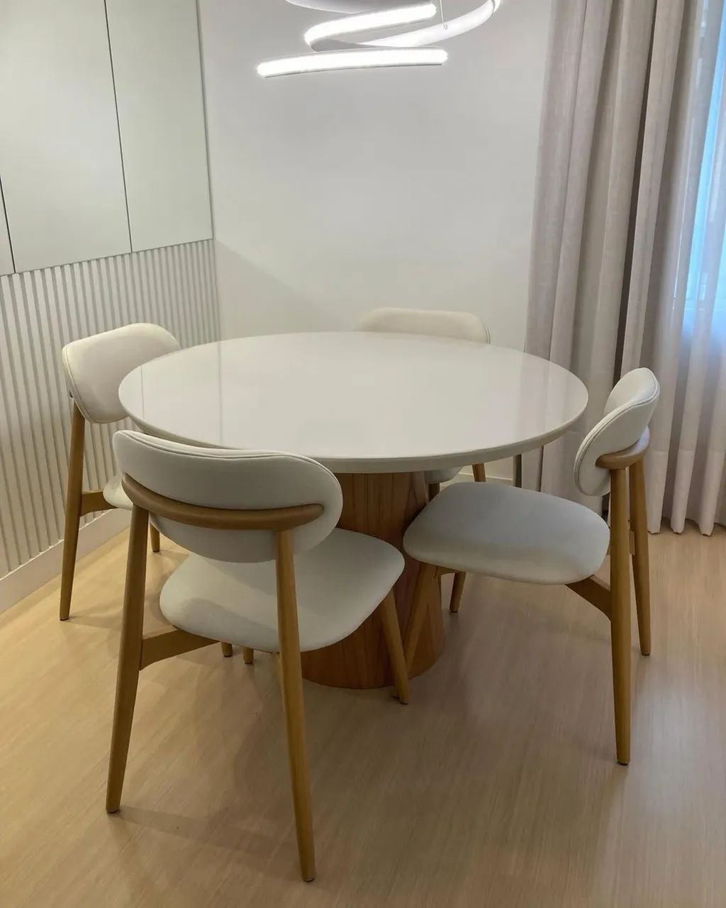 mesa de jantar redonda 