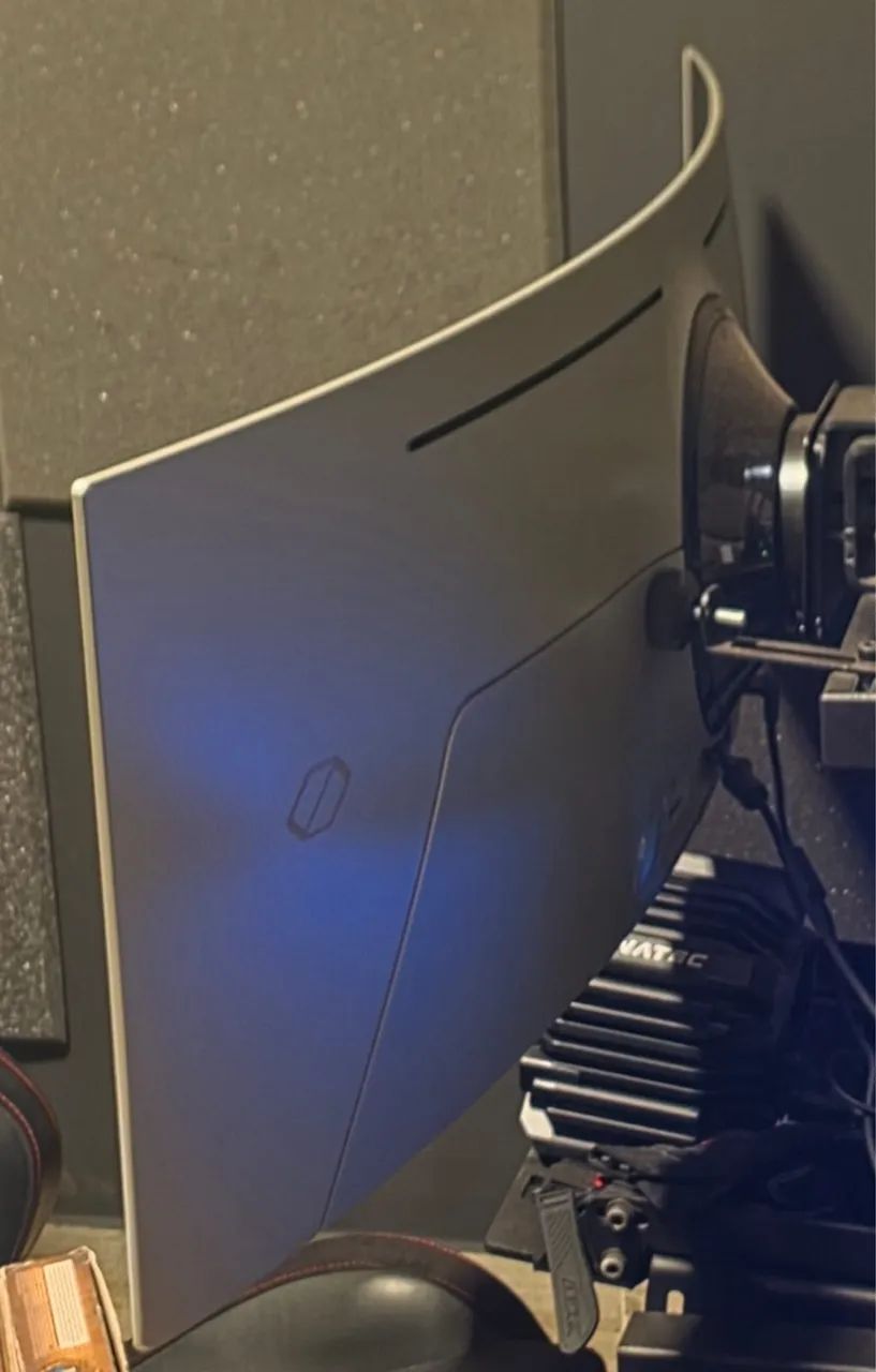 Monitor Samsung 49? OLED CURVO  - Foto 3