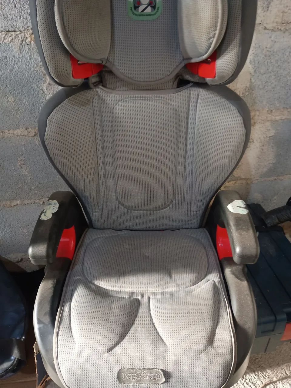 Vende-se cadeirinha e assento de elevação  - Foto 2