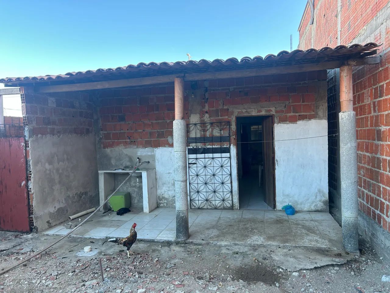 Vende-se ou troca casa no bom jardim  - Foto 2