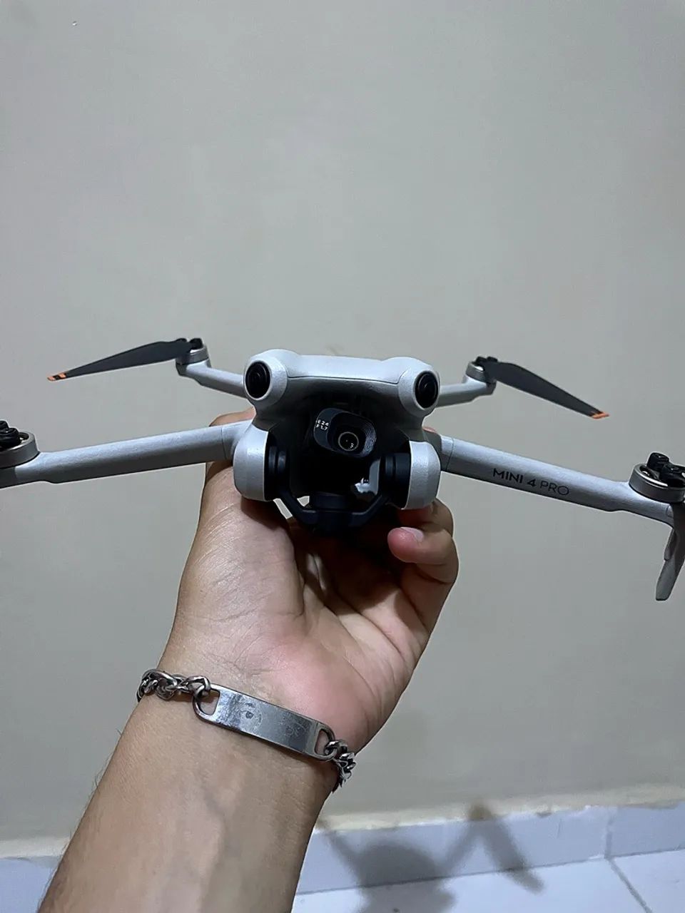 DJI MINI 4 pro 