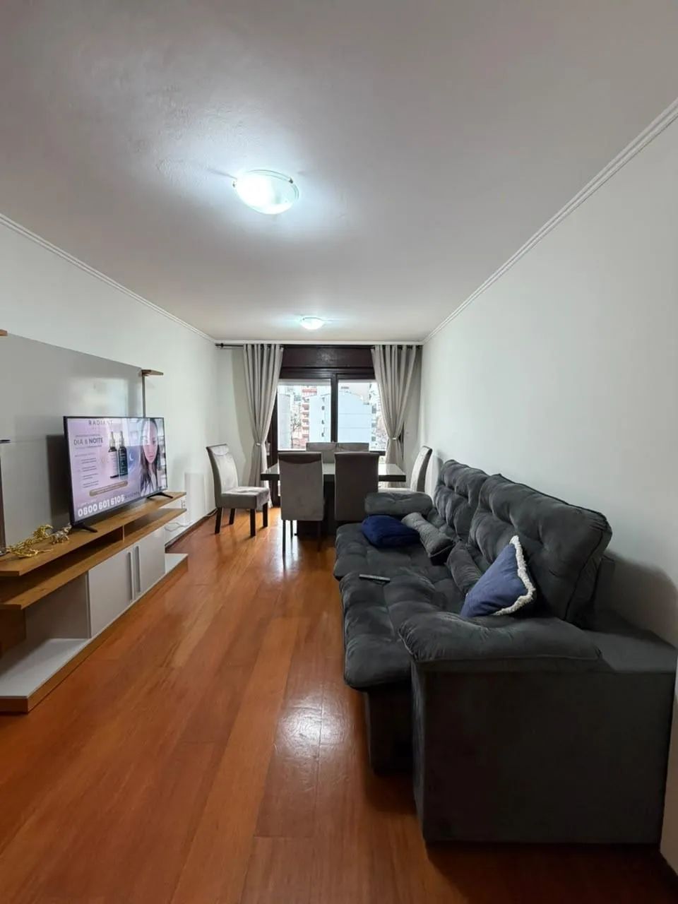 Apartamento Semimobiliado  Caroline