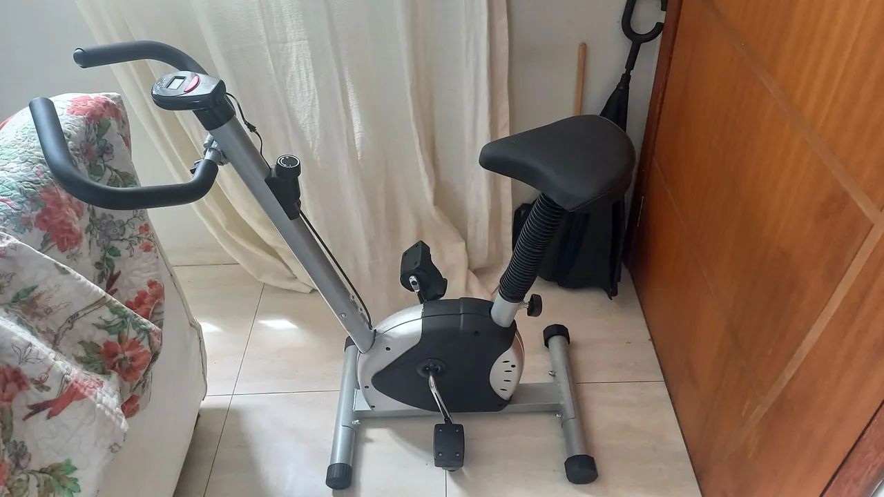 Bicicleta ergométrica  - Foto 2