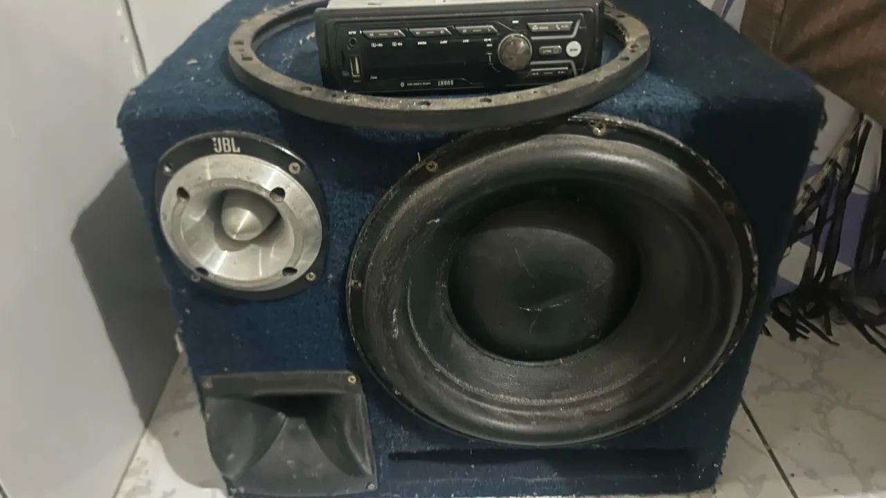 Caixa trio 1000 rms