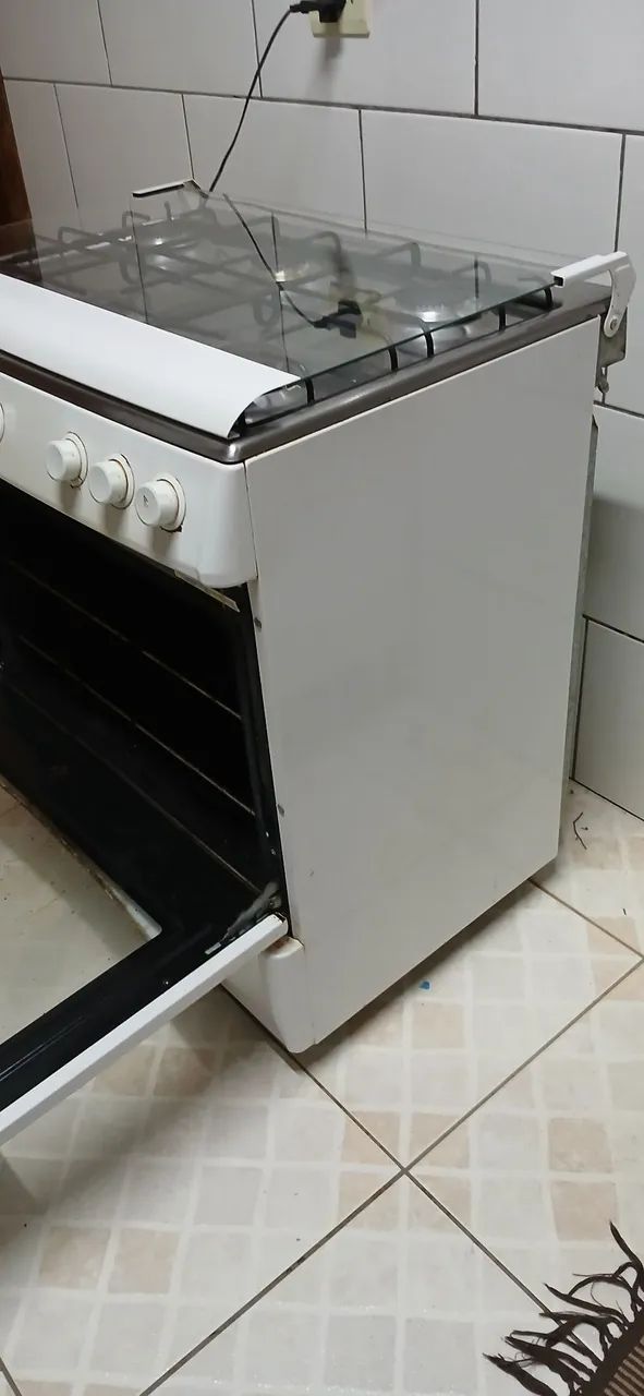 Fogão Continental 6 bocas - Vendo - Foto 3