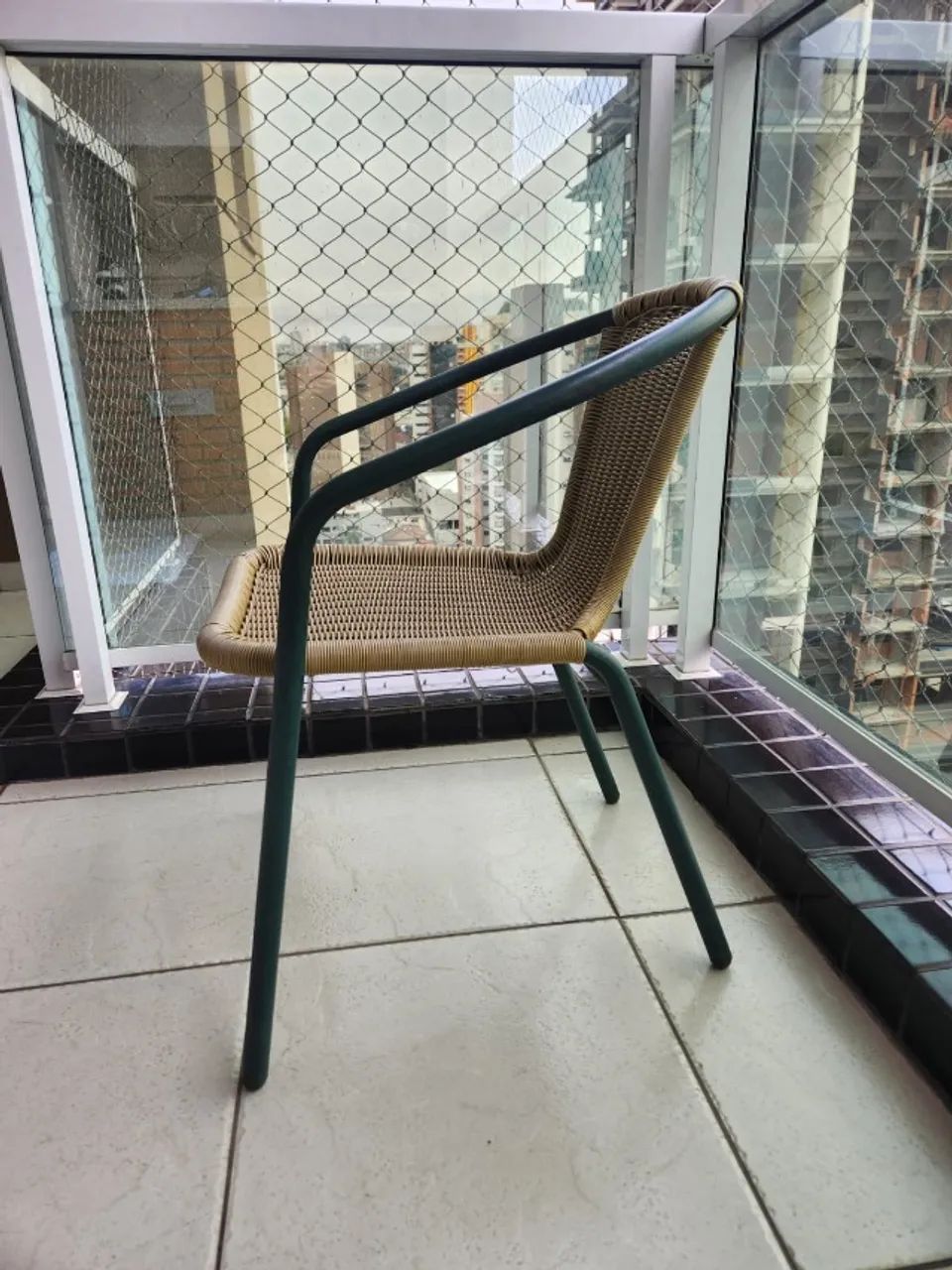 3 Cadeiras Aço e Fibra Sintética - Foto 3