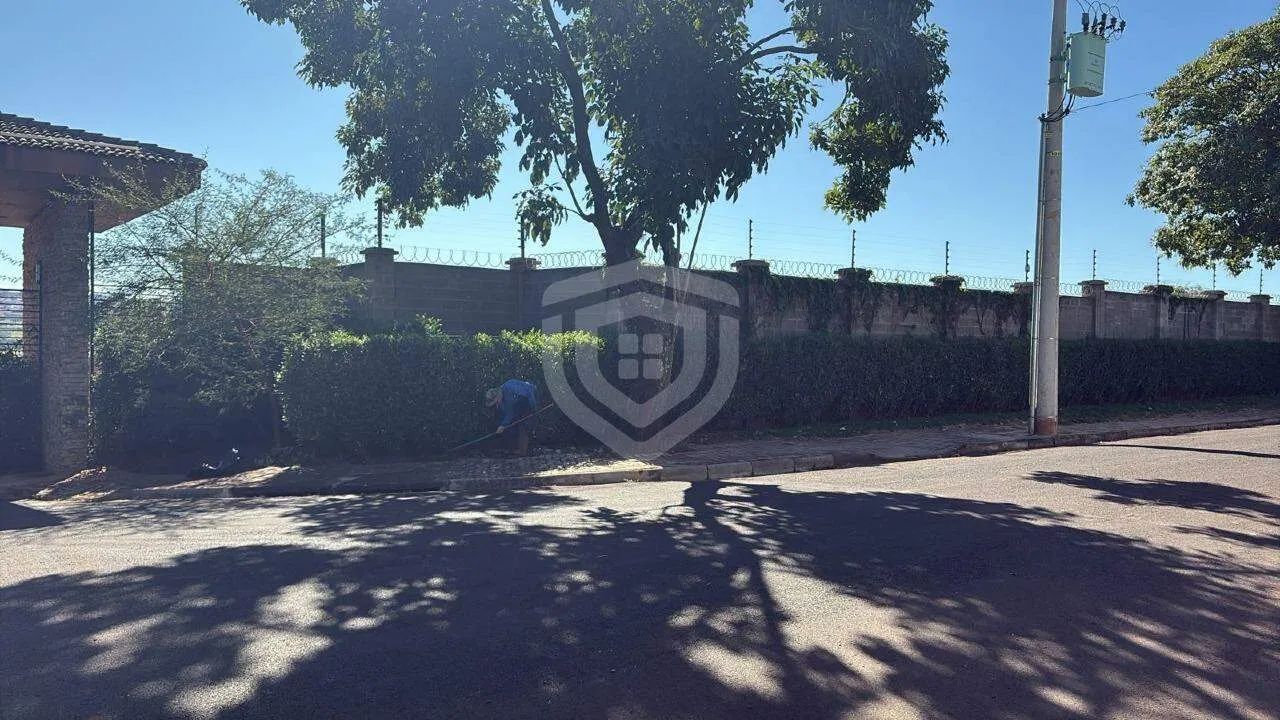 Lote à venda em Condomínio - Foto 4