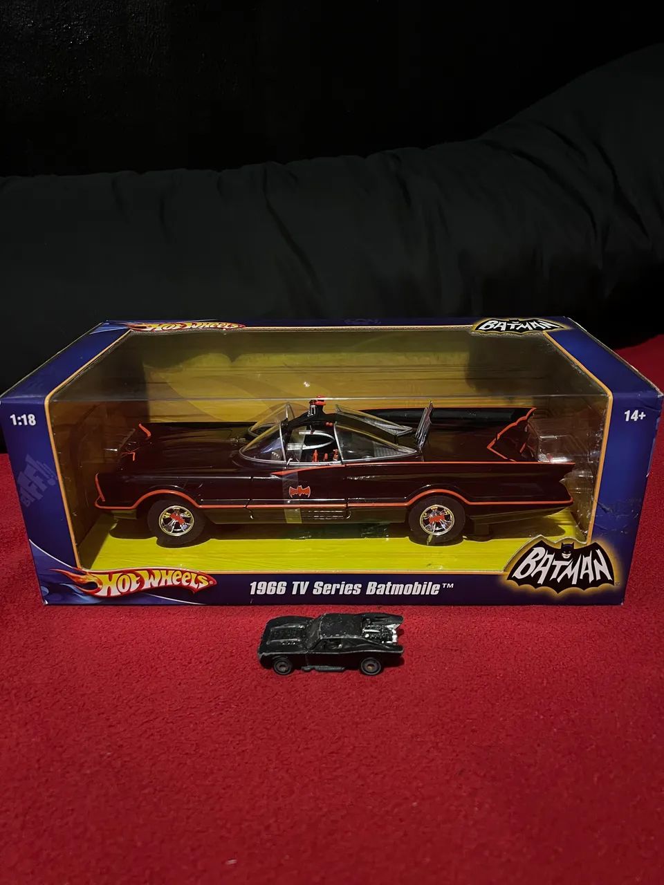 Hot Wheels - Batmovel versão 1966/1968 (Batman, Série Clássica da