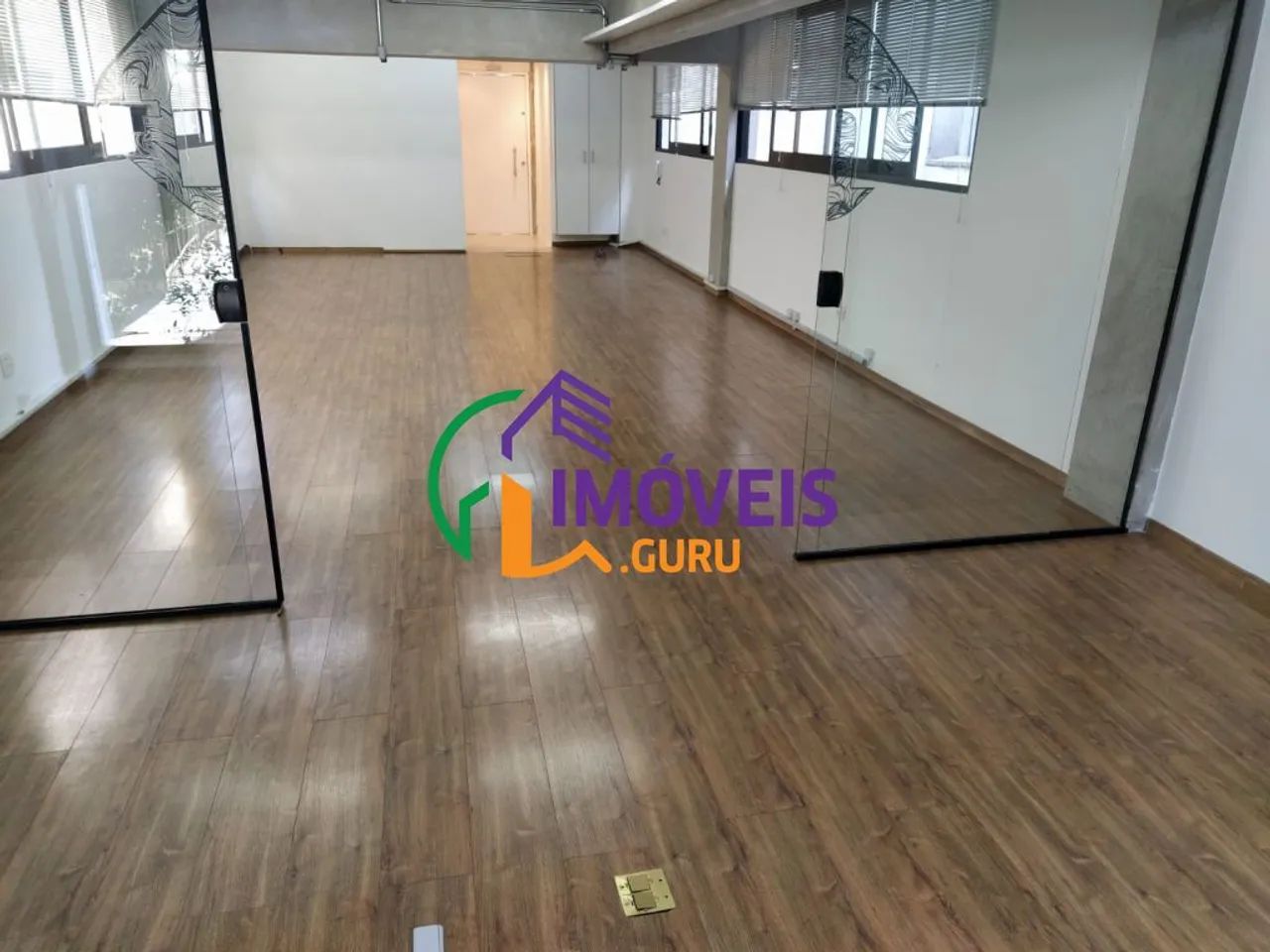 CONJ. COMERCIAL - PINHEIROS - SP