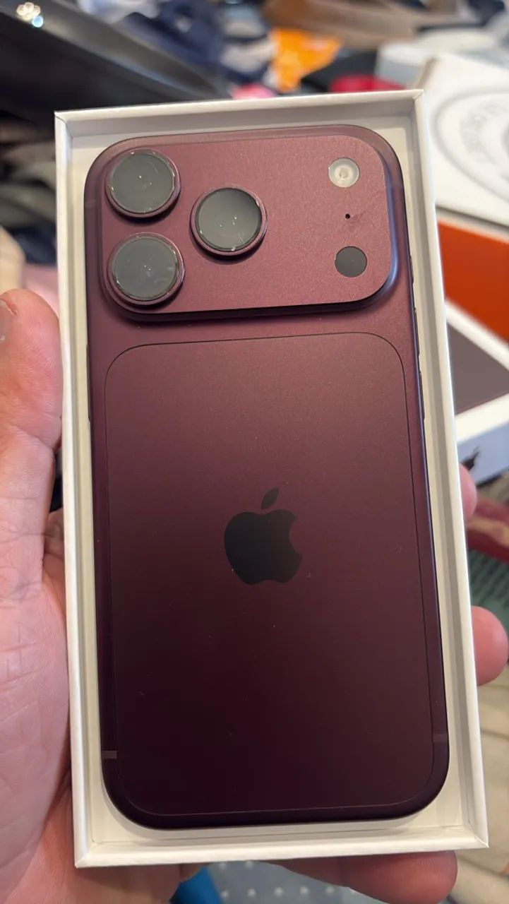 iPhone 18 pro 256 vinho  - Foto 3