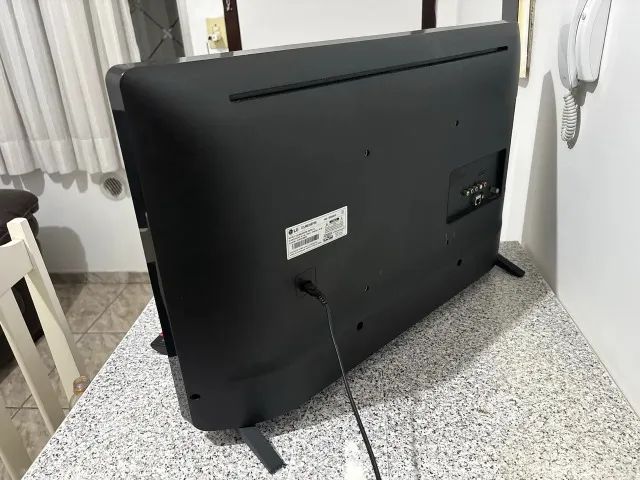 Smart TV LG 32 Polegadas Com Controle e Pés, Pronta para Uso retirar em Mongaguá - Foto 4