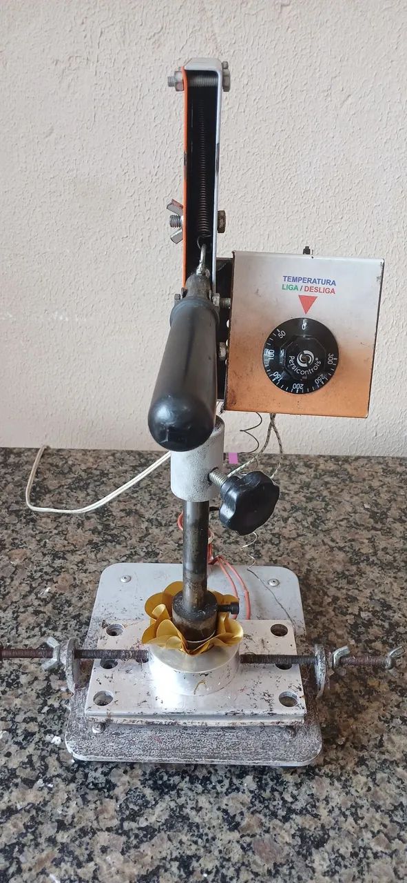 Máquina de Prensar Forminhas  - Foto 3
