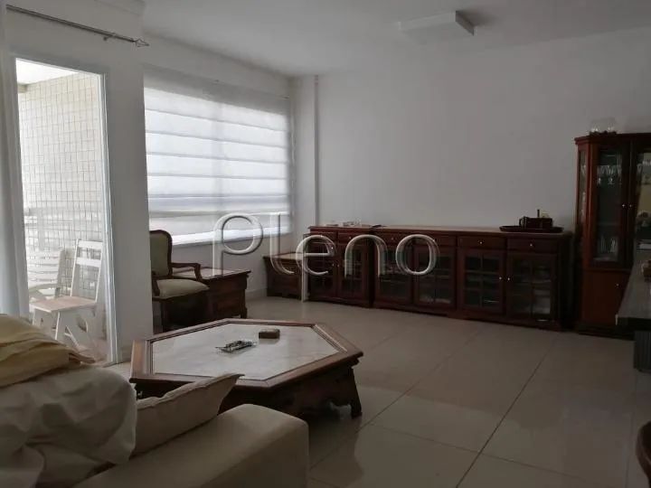 Apartamento à venda com 4 suítes no Cambuí, Campinas.