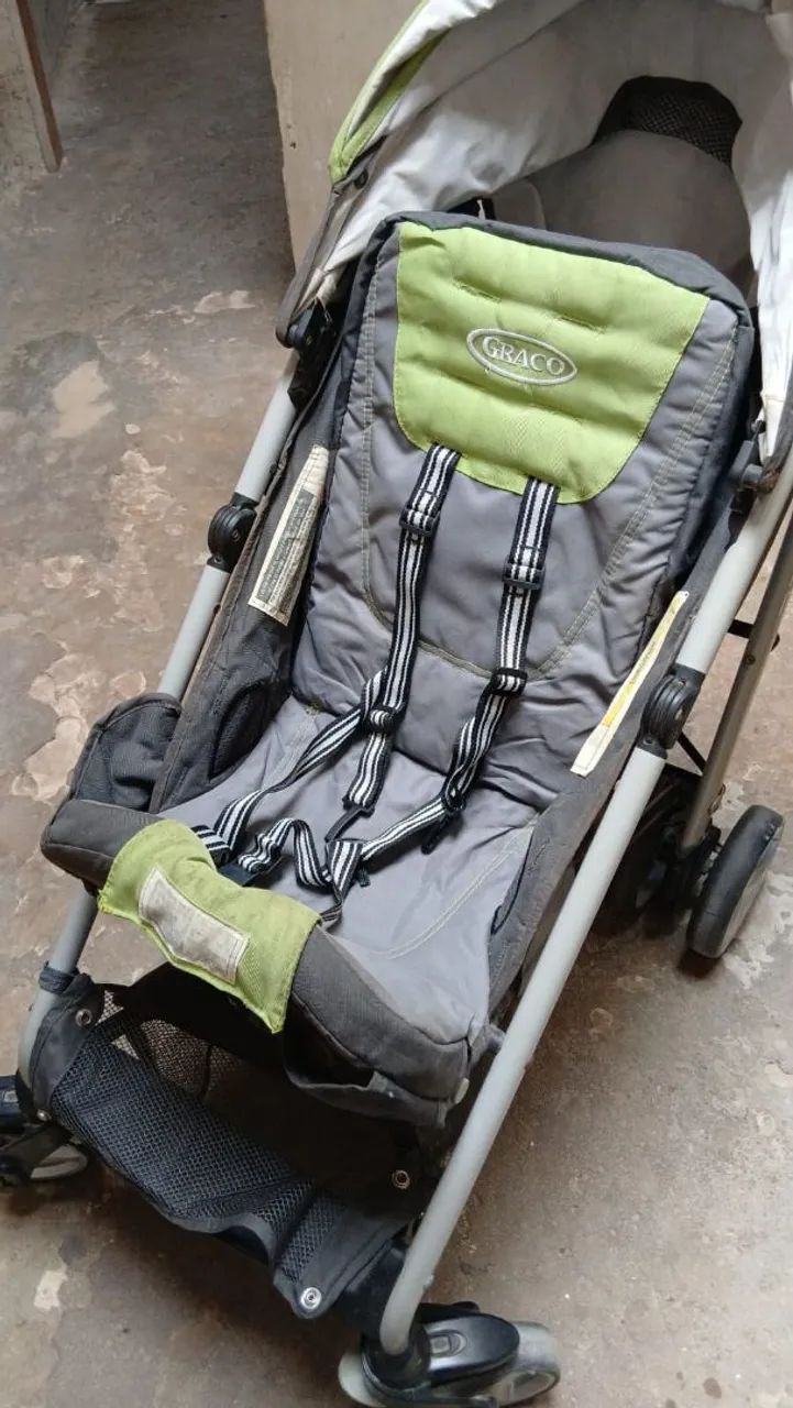 Carrinho de bebê - Marca Graco