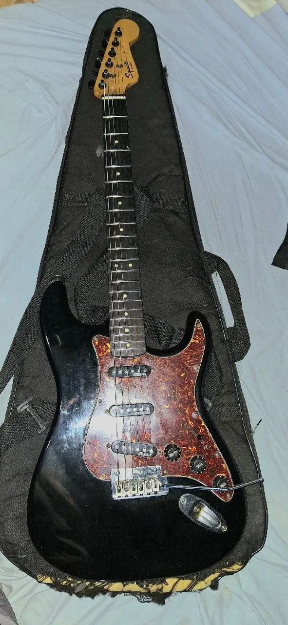 SQUIER FERNDER BULLET STRATO