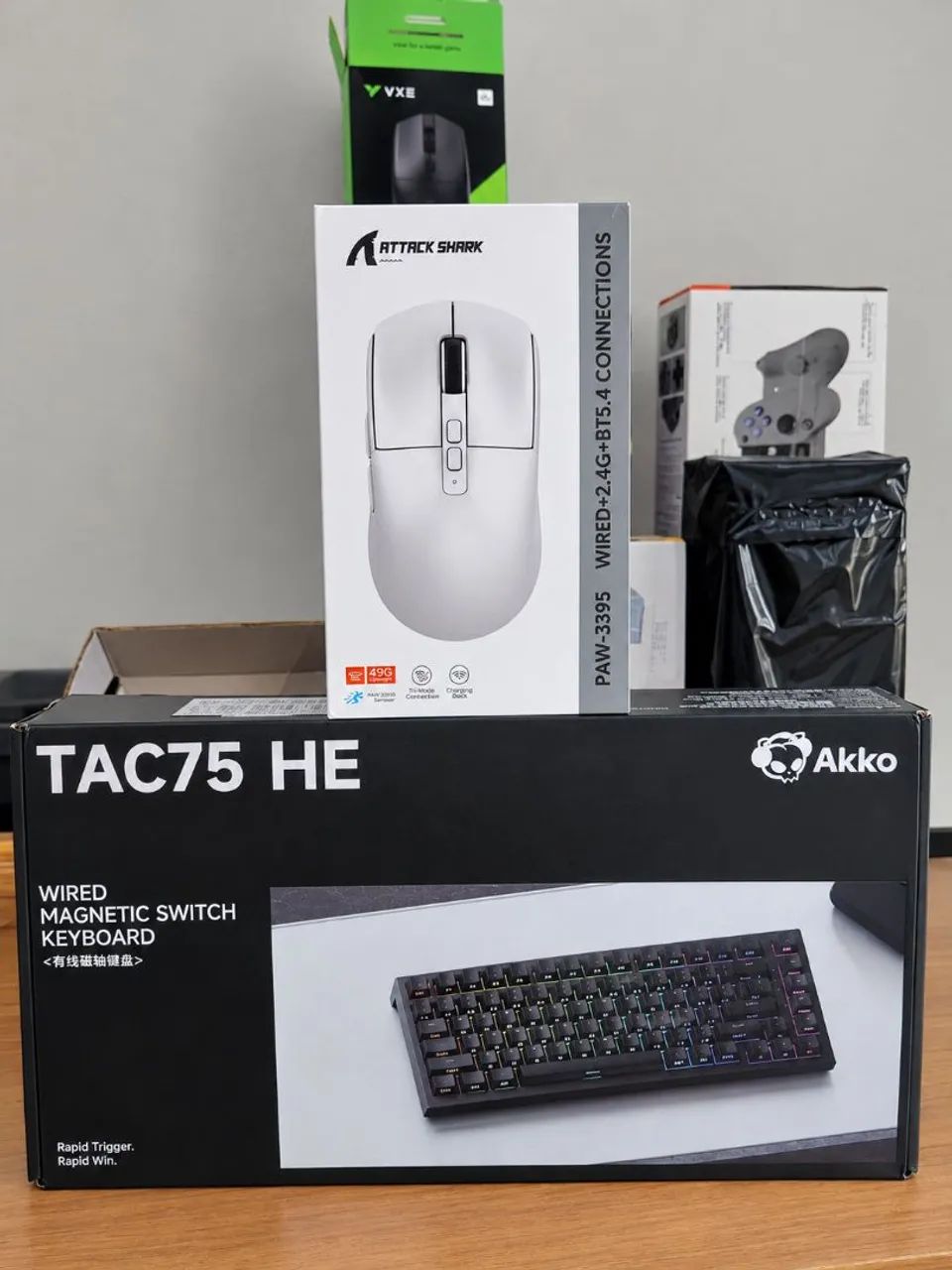 COMBO Mouse + Teclado Magnético NOVOS
